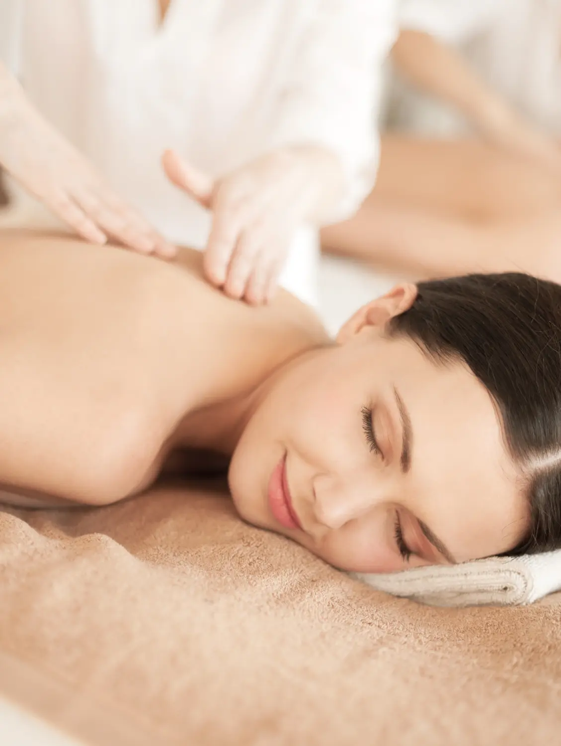 Frauen im Spa von Praxis für Physiotherapie - Anke Rautenhaus-Rodewald